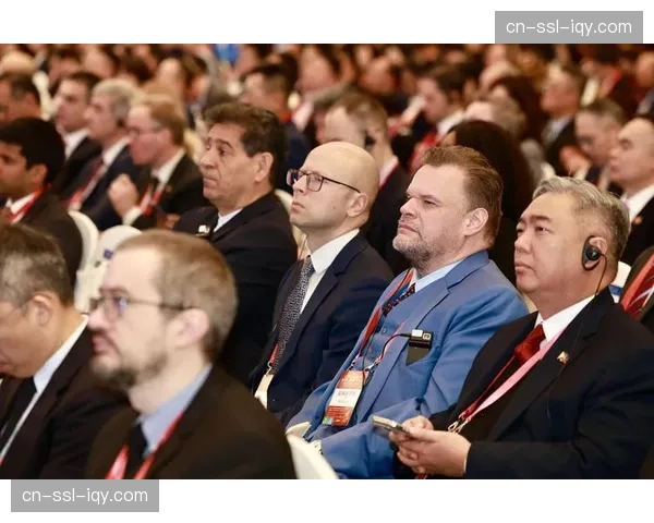 国际举联规则持续调整，举重运动现代化进程