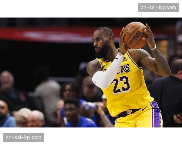 NBA官方宣布与一家亚洲流媒体平台达成2026年季后赛及总决赛的非独家转播合作
